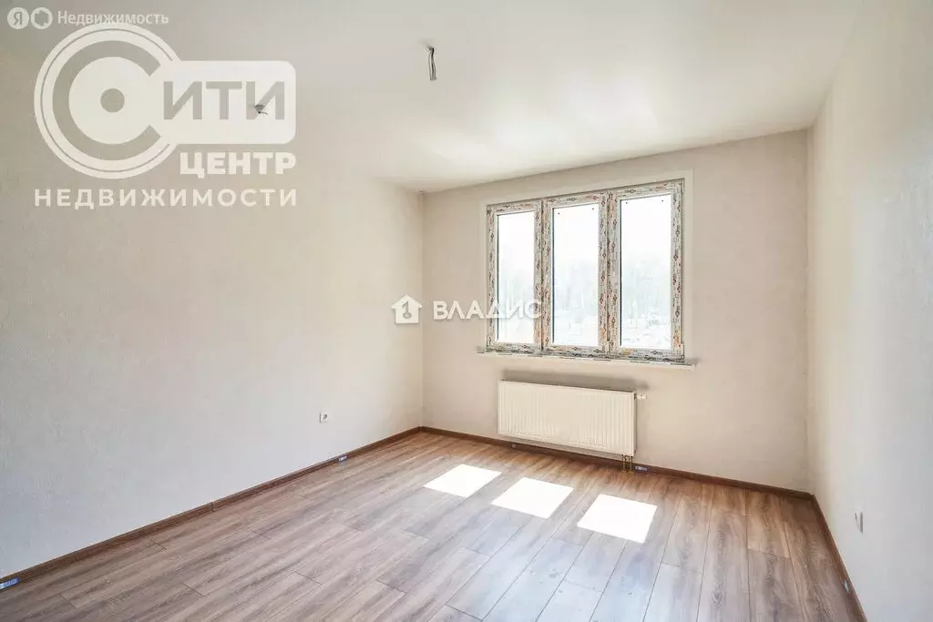 3-комнатная квартира: село Ямное, улица Генерала Черткова, 2 (85.8 м) - Фото 2