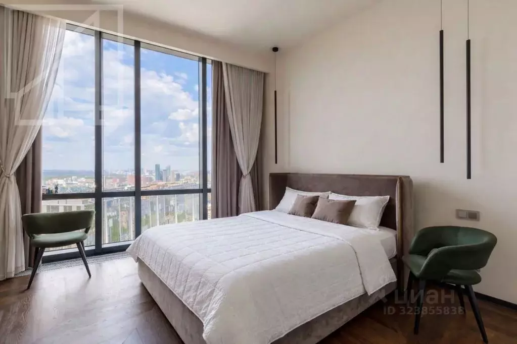 4-к кв. Москва Мосфильмовская ул., 8 (148.0 м) - Фото 1