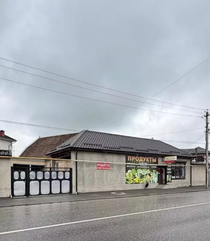 Дом в Кабардино-Балкария, Нальчик ул. Комарова, 29 (100 м) - Фото 1