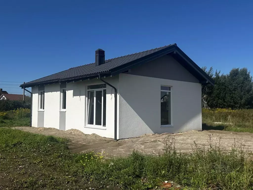 Дом в Калининградская область, Гурьевский муниципальный округ, пос. ... - Фото 1