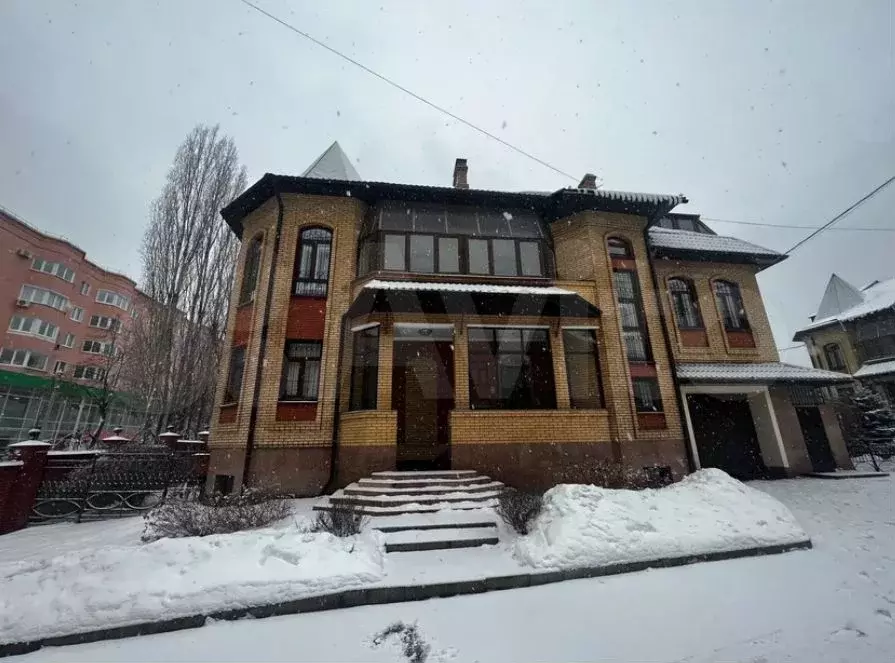 Коттедж 678,4 м на участке 7 сот. - Фото 0