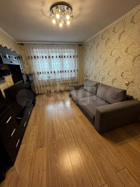 3-к. квартира, 66 м, 4/9 эт. - Фото 0