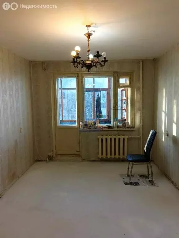 1-комнатная квартира: Чебоксары, улица Эльгера, 8 (32.5 м) - Фото 1