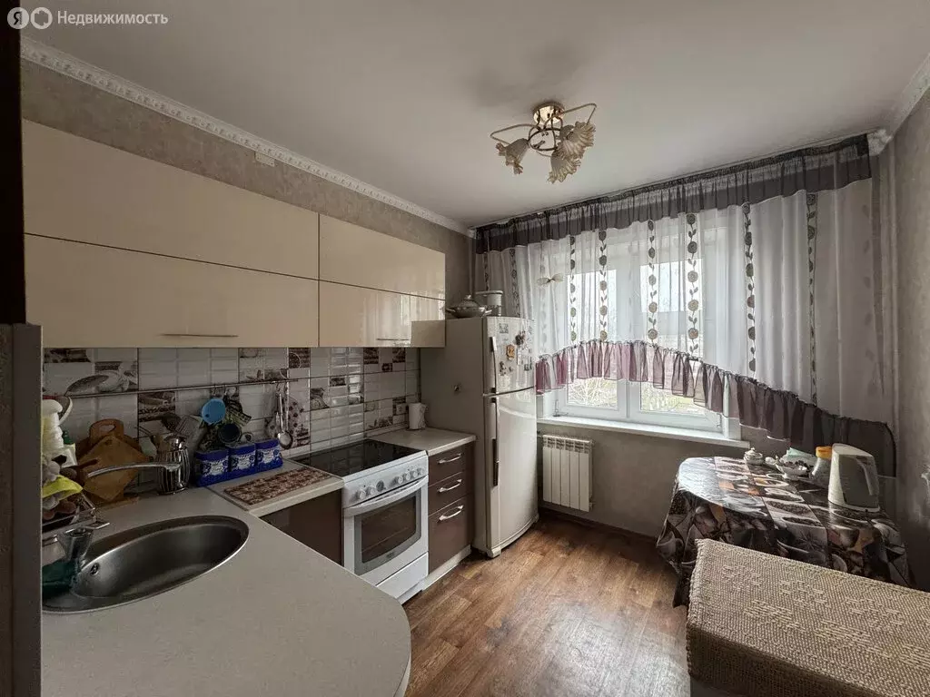 2-комнатная квартира: Новокузнецк, улица Новосёлов, 34 (52 м) - Фото 1