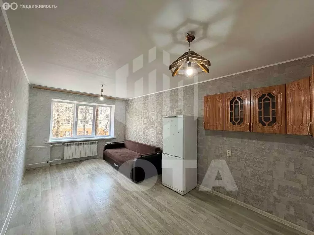 1к в 8-комнатной квартире (14.4 м) - Фото 1