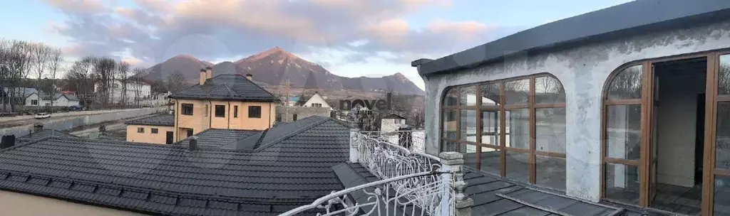 Дом 1000 м на участке 11,4 сот. - Фото 0
