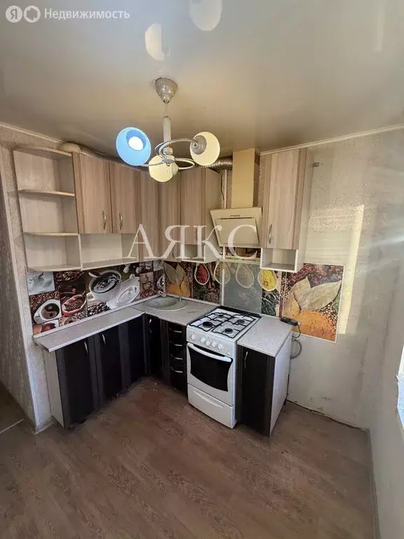 2-комнатная квартира: Ишимбай, проспект Ленина, 13 (44.5 м) - Фото 0