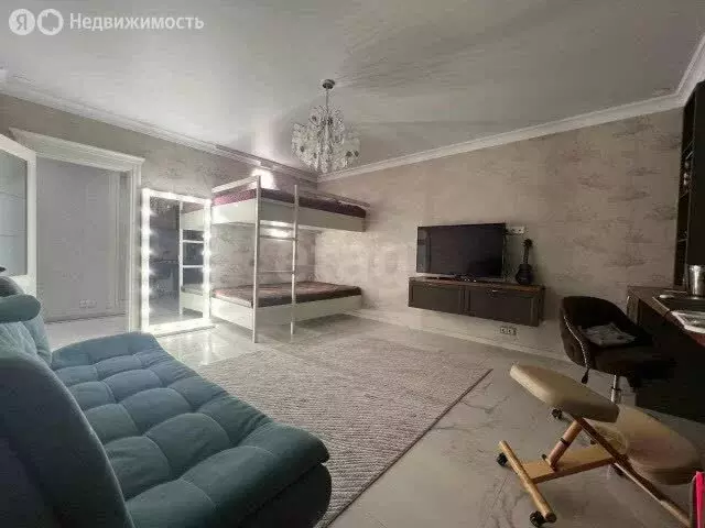 3-комнатная квартира: Якутск, 203-й микрорайон, 20 (133.2 м) - Фото 1