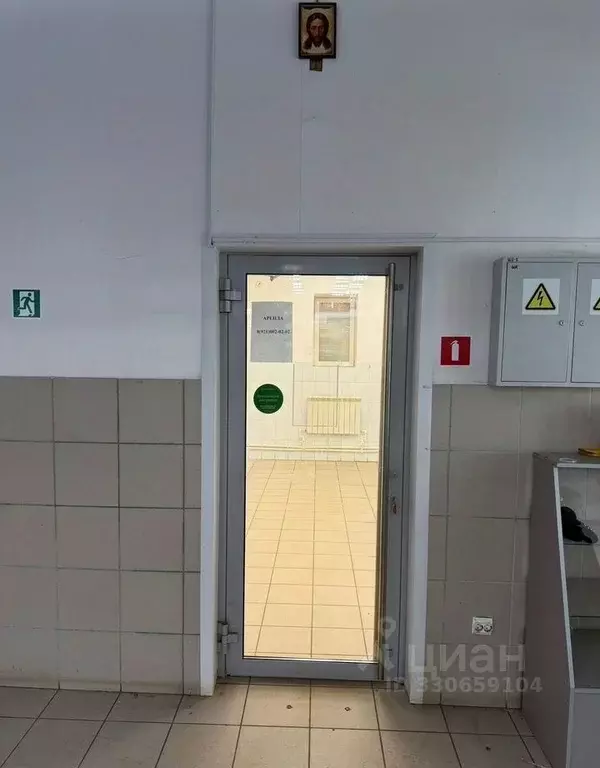 Торговая площадь в Псковская область, Печоры пл. Победы, 8 (18 м) - Фото 2