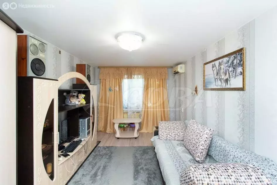 2-комнатная квартира: Тюмень, Одесская улица, 44 (50 м) - Фото 1