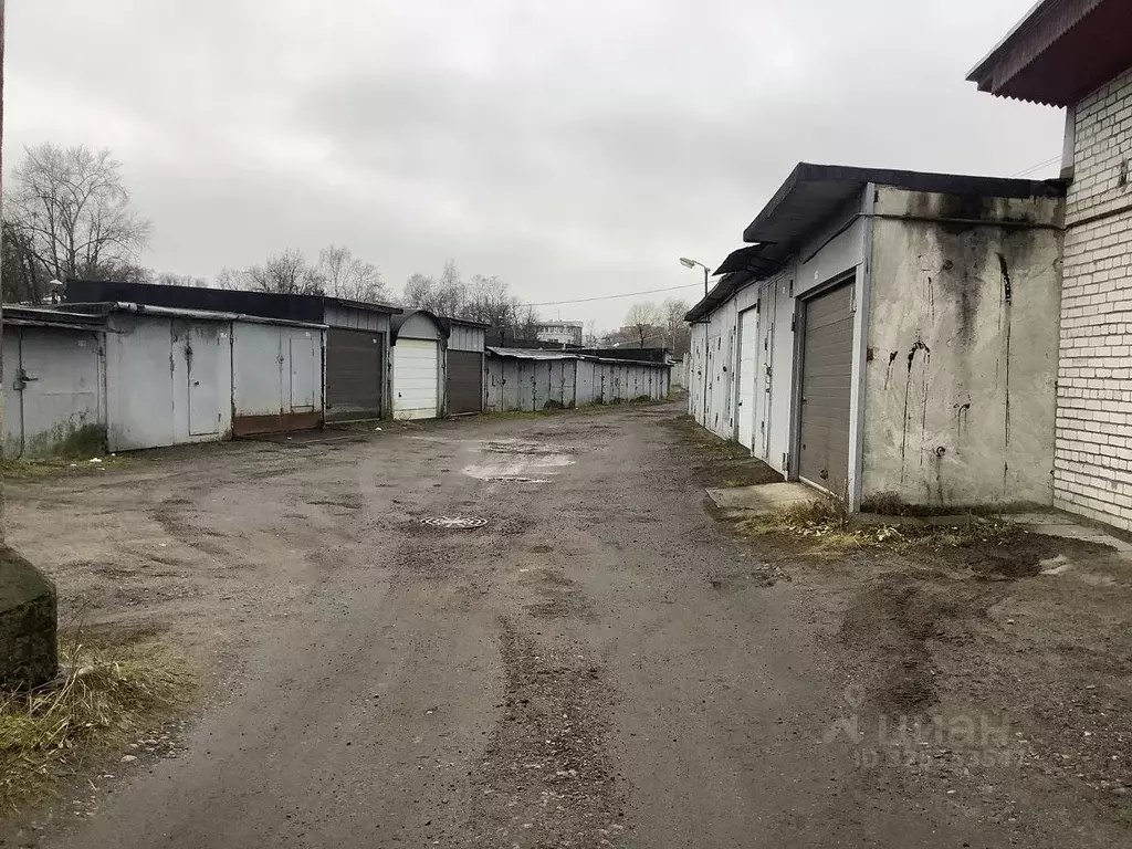 Гараж в Санкт-Петербург Школьная ул., 21А (18 м) - Фото 1