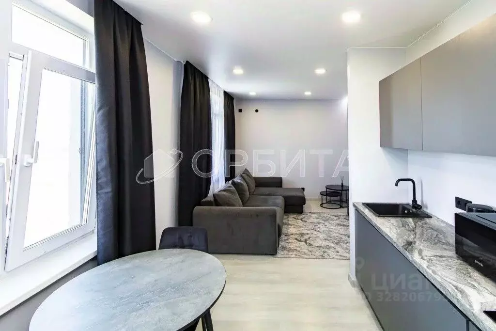 Студия Тюменская область, Тюмень Харьковская ул., 74 (46.7 м) - Фото 1