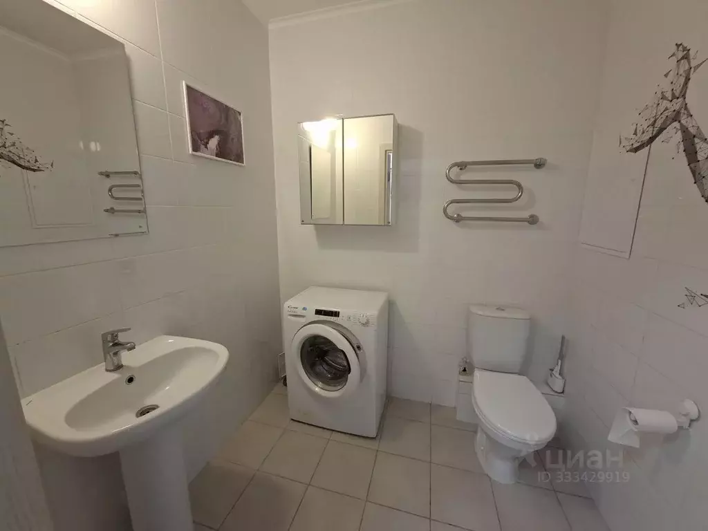3-к кв. Москва Боровское ш., 2к5 (92.7 м) - Фото 2