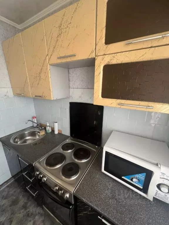 3-к кв. Красноярский край, Красноярск ул. Попова, 4 (60.0 м) - Фото 1