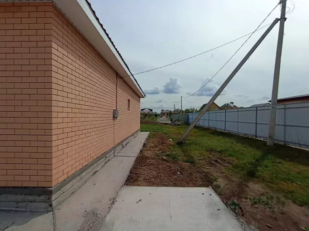 Дом в Ростовская область, Волгодонск Счастливый пер., 1 (105 м) - Фото 2