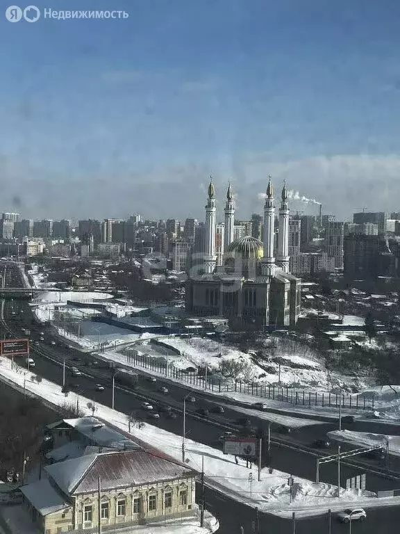 3-комнатная квартира: Уфа, улица Октябрьской Революции, 62/1 (105.4 м) - Фото 0