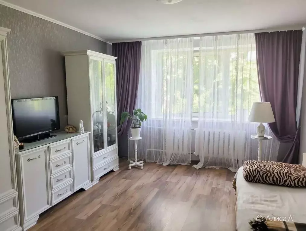 4-к кв. Белгородская область, Белгород ул. Губкина, 55 (78.0 м) - Фото 1