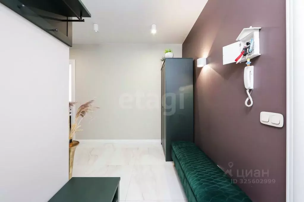 3-к кв. Калининградская область, Калининград ул. Кипарисовая, 3 (86.8 ... - Фото 2