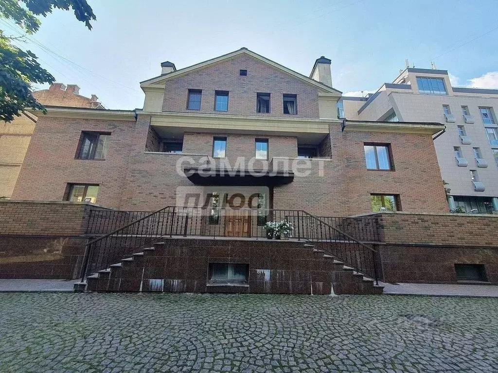 6-к кв. Москва Большая Татарская ул., 30С2 (540.7 м) - Фото 0