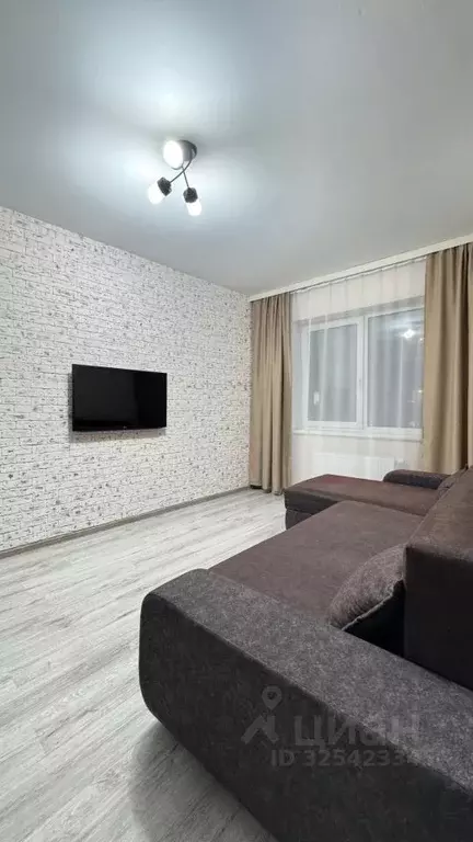 1-к кв. Свердловская область, Екатеринбург ул. Московская, 75 (40.0 м) - Фото 2