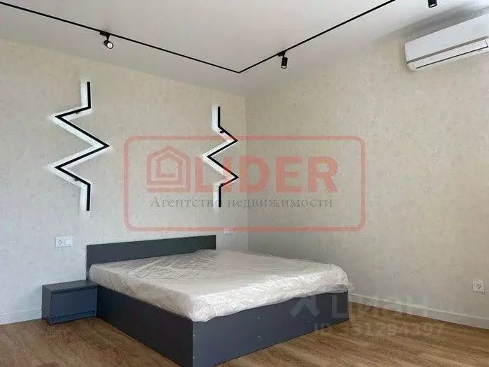 1-к кв. Севастополь ул. Руднева, 30Б (55.0 м) - Фото 1