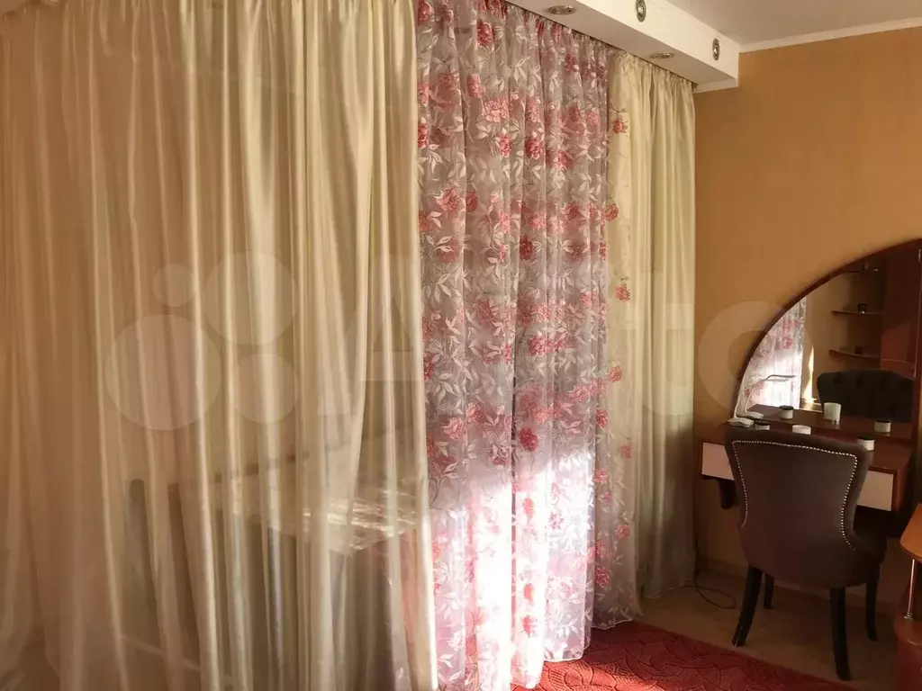 1-к. квартира, 71 м, 2/12 эт. - Фото 1