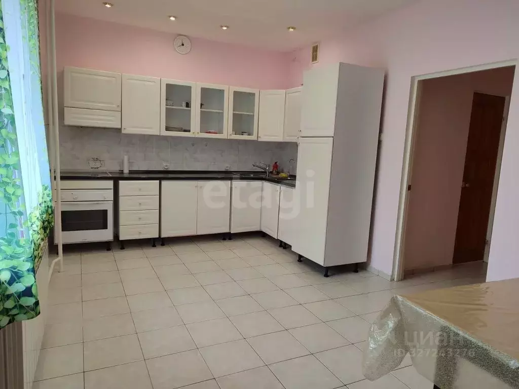 4-к кв. Ямало-Ненецкий АО, Тарко-Сале Пуровский район, Геолог мкр, 2 ... - Фото 1