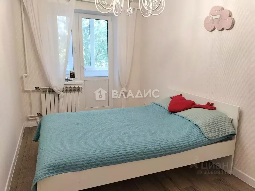 3-к кв. Волгоградская область, Волгоград ул. Маршала Еременко, 78 ... - Фото 1