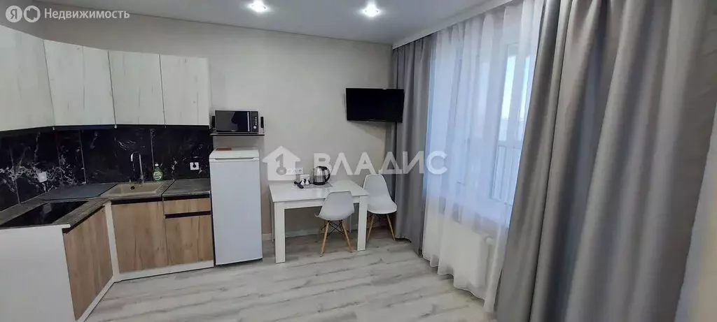 Квартира-студия: Тобольск, 15-й микрорайон, 17Б (26.5 м) - Фото 1