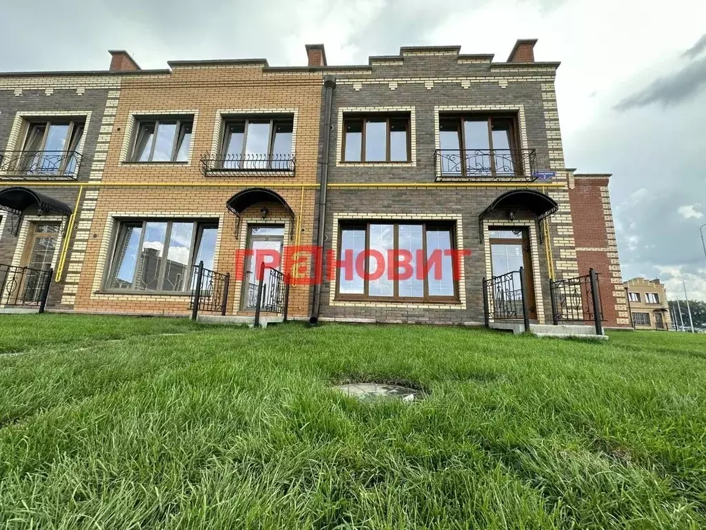 Таунхаус в Новосибирская область, Новосибирский район, Мичуринский ... - Фото 0