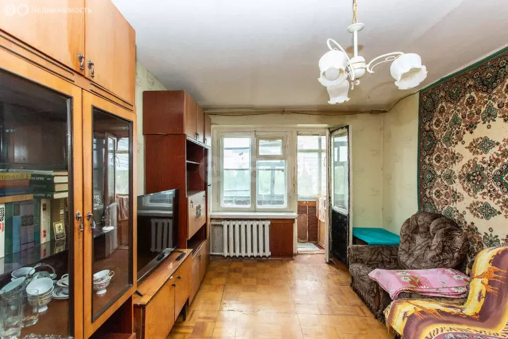 2-комнатная квартира: Тобольск, 4-й микрорайон, 38 (44 м) - Фото 1