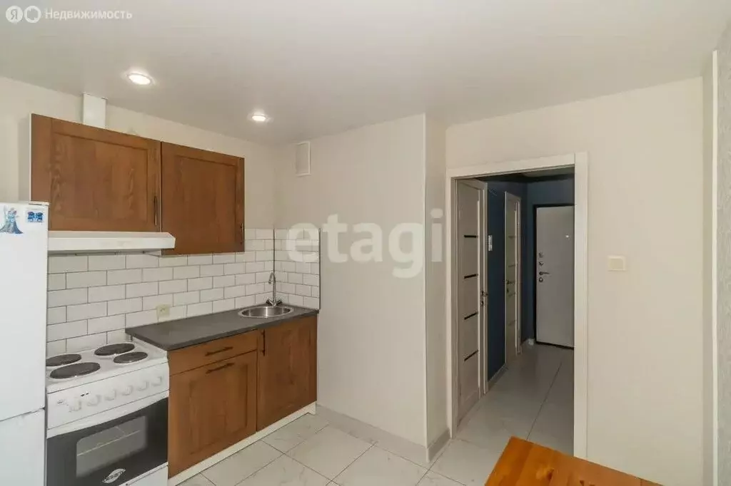 2-комнатная квартира: Челябинск, улица Захаренко, 17 (50 м) - Фото 2