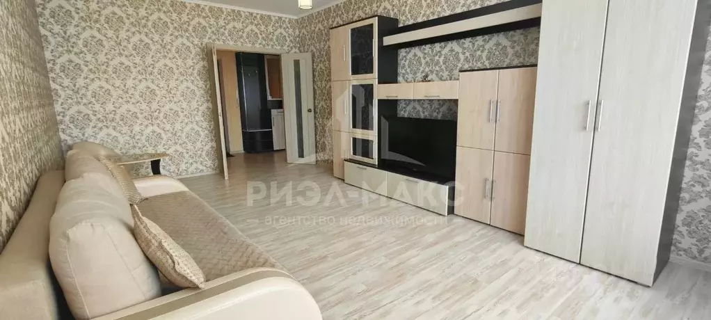 1-к кв. Брянская область, Брянск ул. Крахмалева, 57 (49.8 м) - Фото 0