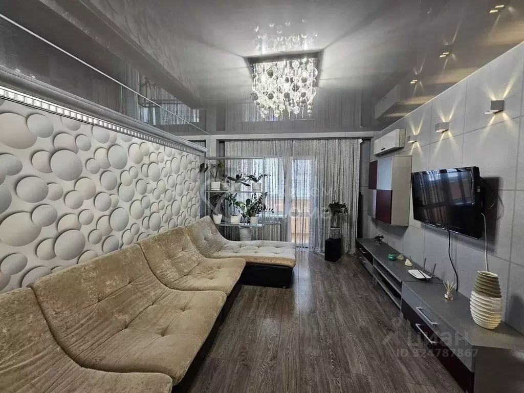 4-к кв. Волгоградская область, Волгоград Новоузенская ул., 4 (82.9 м) - Фото 2