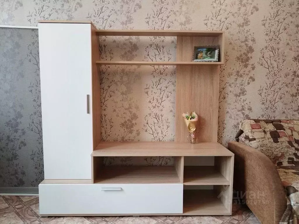 Комната Саратовская область, Саратов ул. Дома 8 Марта, 4 - Фото 2