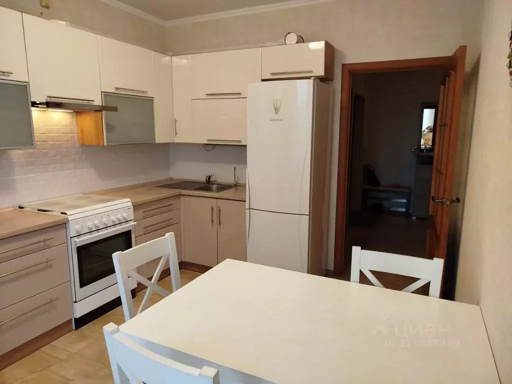 3-к кв. Калининградская область, Калининград Орудийная ул., 30Б (85.0 ... - Фото 2