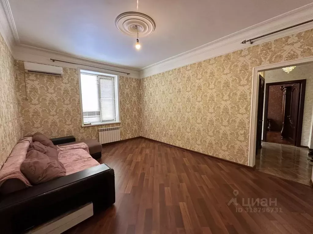 2-к кв. Дагестан, Махачкала ул. Перова (50.0 м) - Фото 0