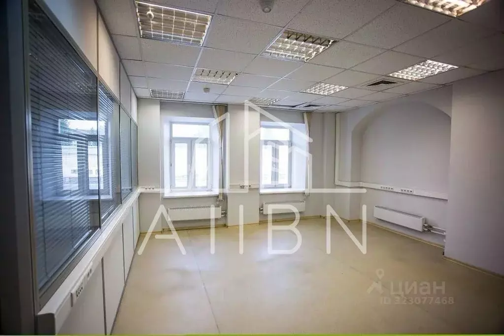 Офис в Москва Озерковская наб., 12 (960 м) - Фото 1