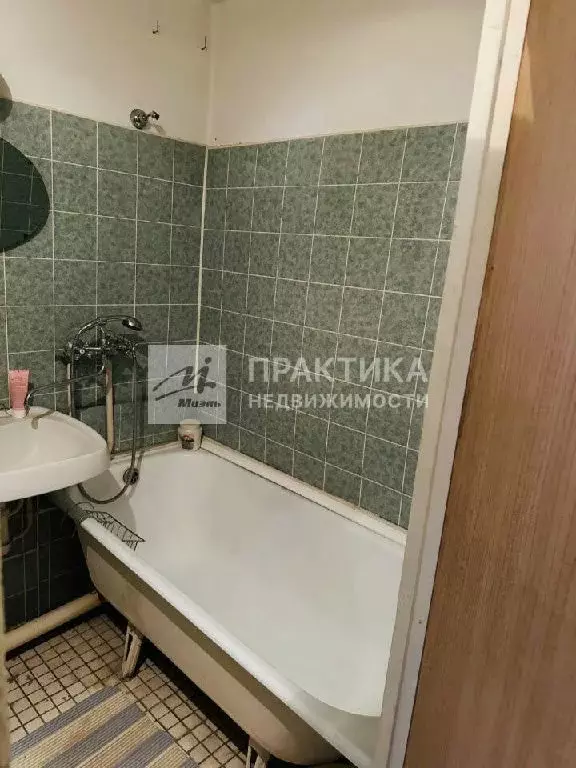 Продается 1-комнатная квартира - Фото 1