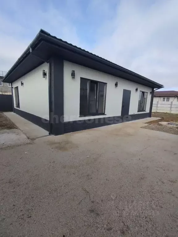 Дом в Севастополь  (90 м) - Фото 1