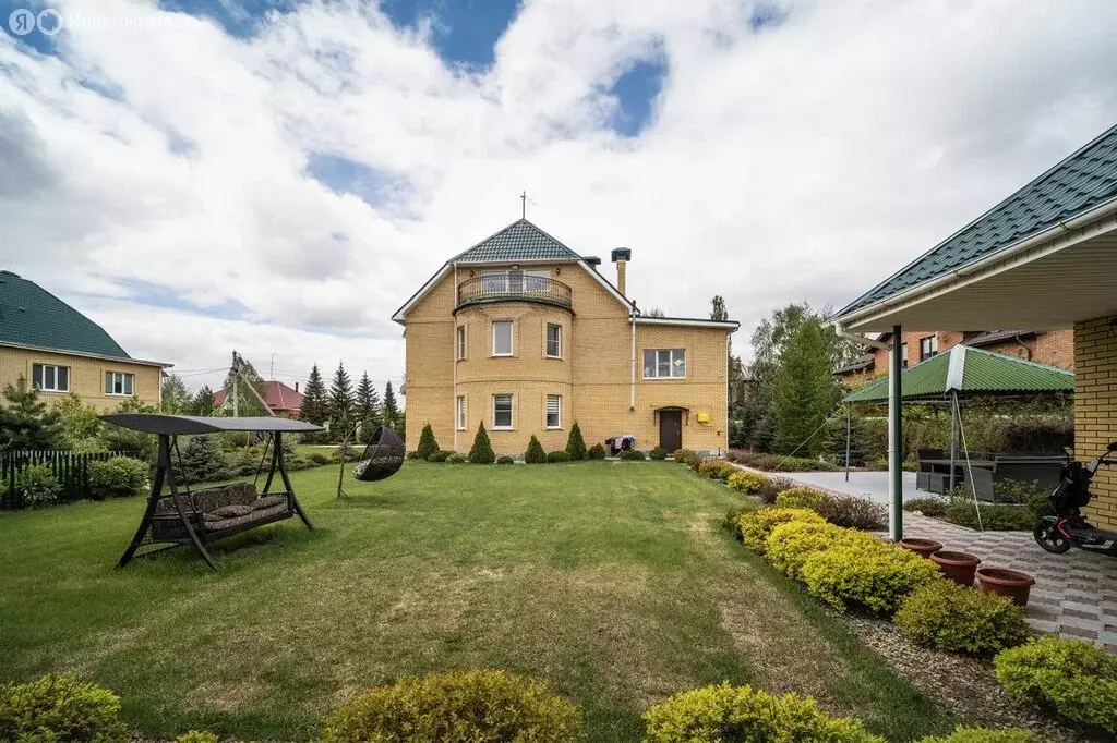 Дом в село Усть-Заостровка, Спортивная улица, 16 (230 м) - Фото 2