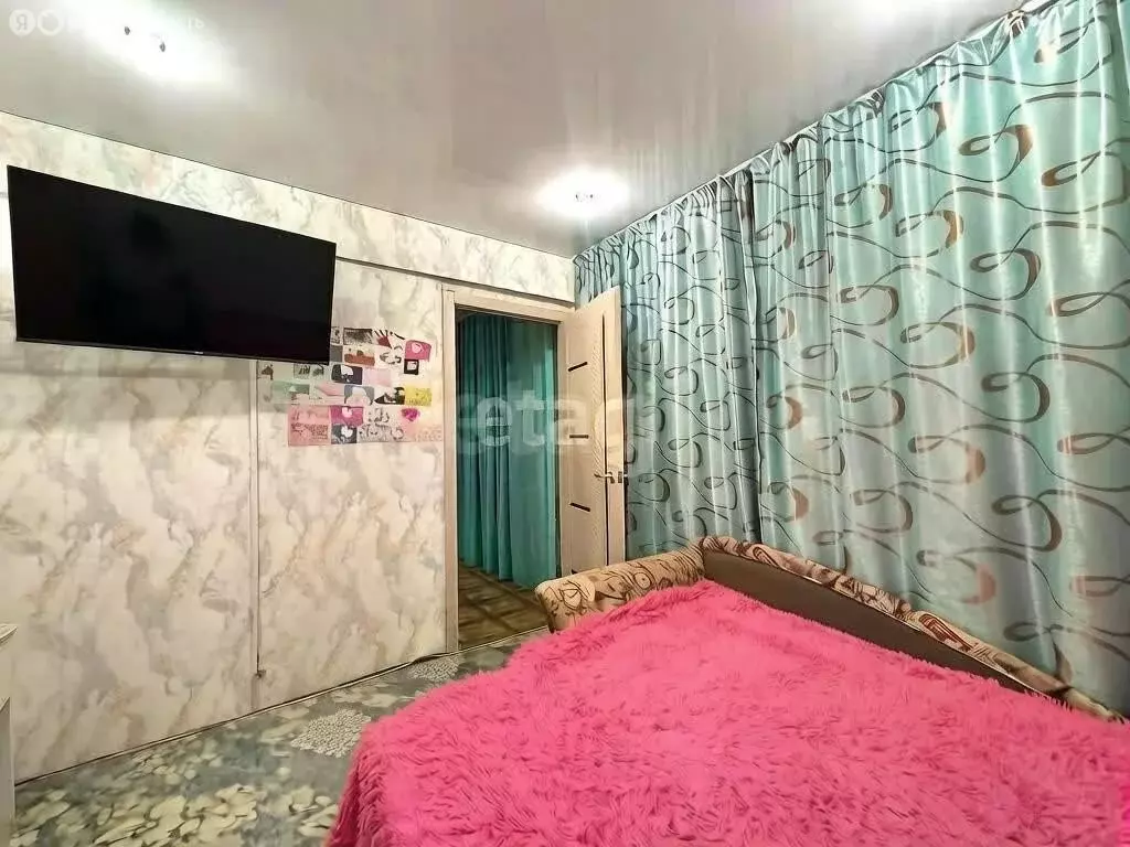 4-комнатная квартира: Ачинск, 2-й Юго-Восточный микрорайон, 41 (60 м) - Фото 1