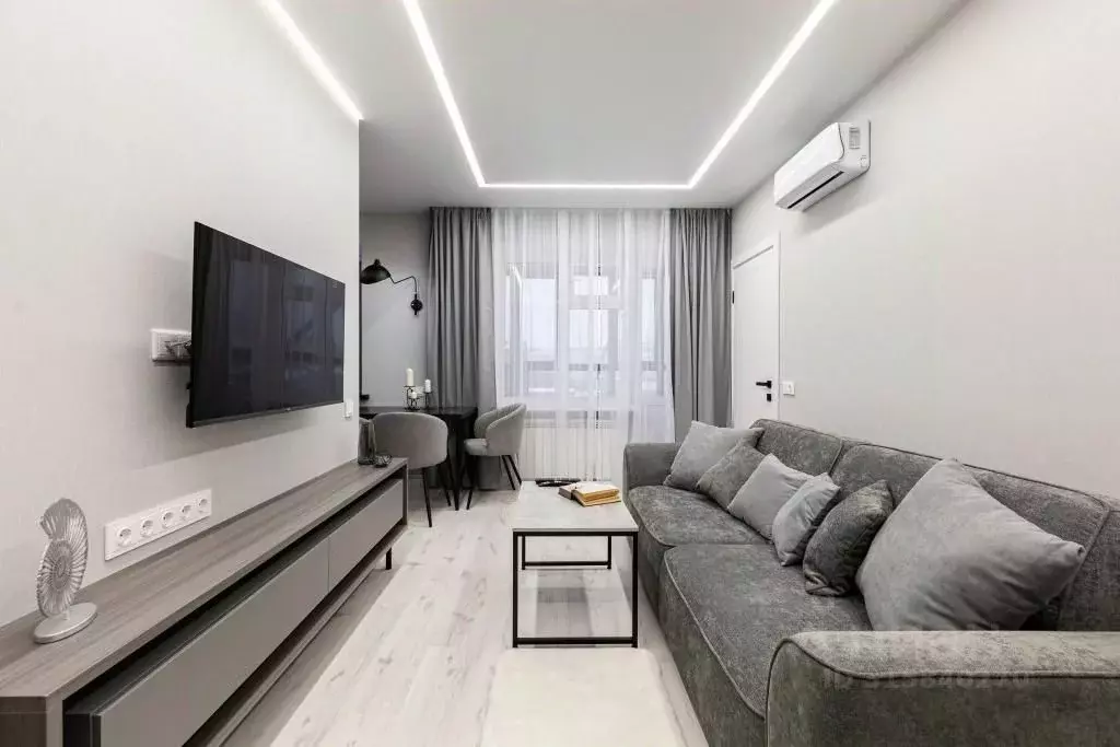 3-к кв. Татарстан, Казань ул. Гаяза Исхаки, 1 (48.0 м) - Фото 0