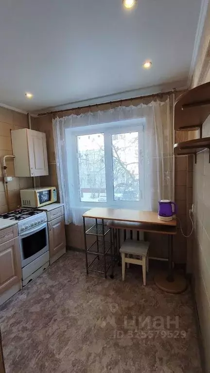 2-к кв. Омская область, Омск Заозерная ул., 17А (44.0 м) - Фото 2