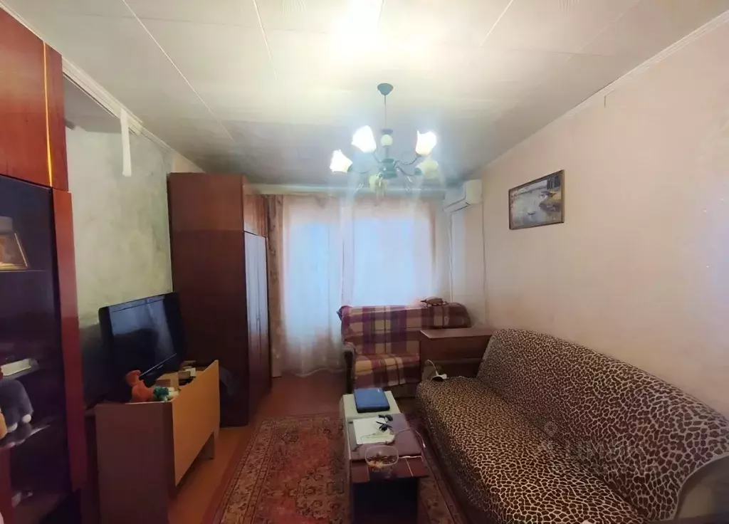 3-к кв. Крым, Симферополь ул. Кечкеметская (50.9 м) - Фото 2