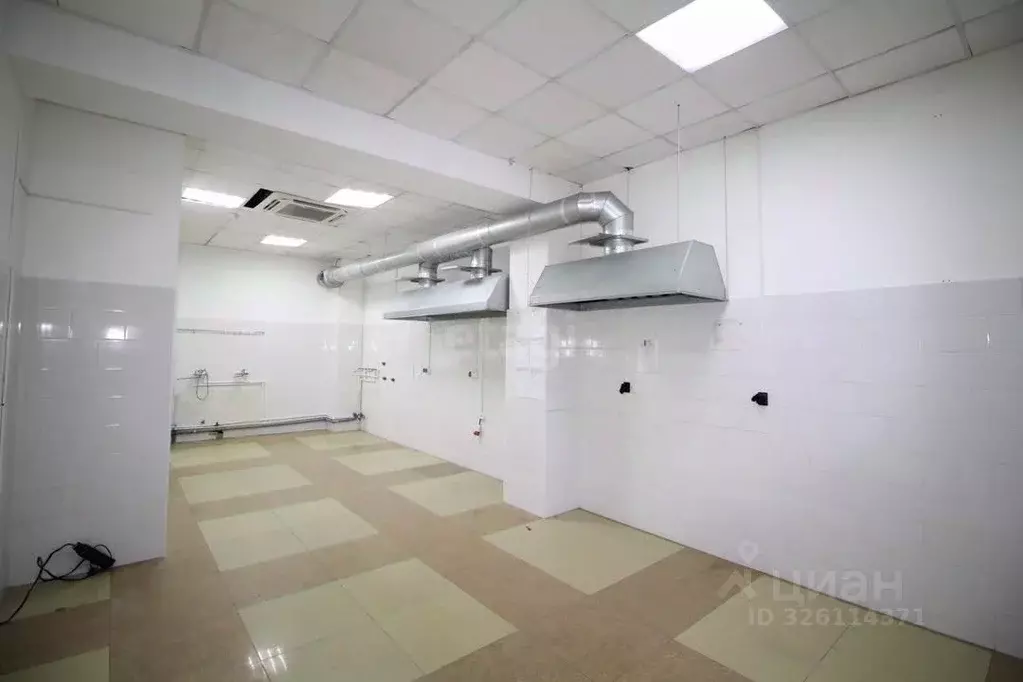 Помещение свободного назначения в Забайкальский край, Чита ул. ... - Фото 1