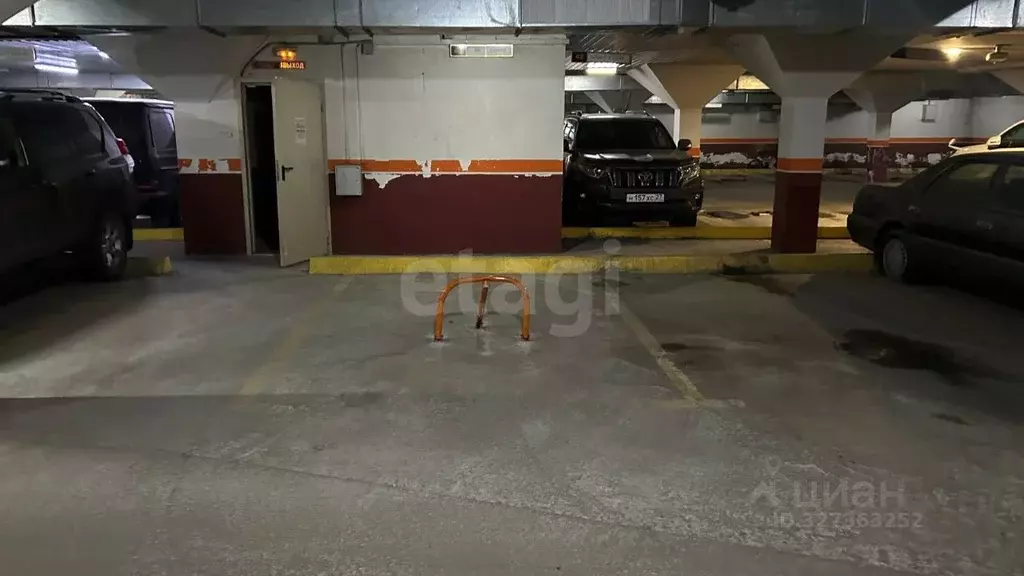 Гараж в Хабаровский край, Хабаровск ул. Дикопольцева, 26к2 (15 м) - Фото 1