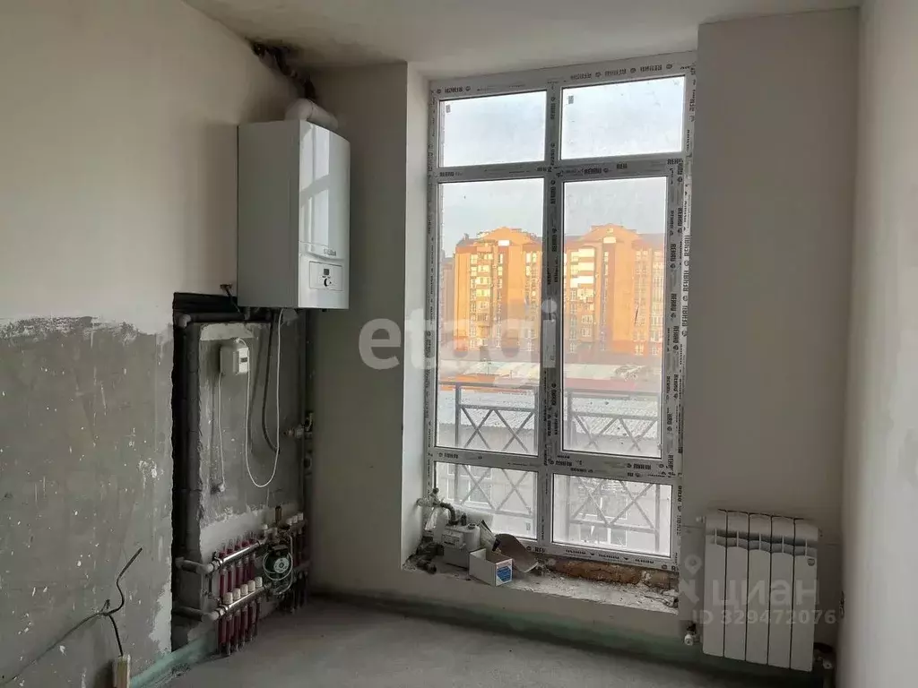 3-к кв. Северная Осетия, Владикавказ ул. Астана Кесаева, 46Б (92.0 м) - Фото 1