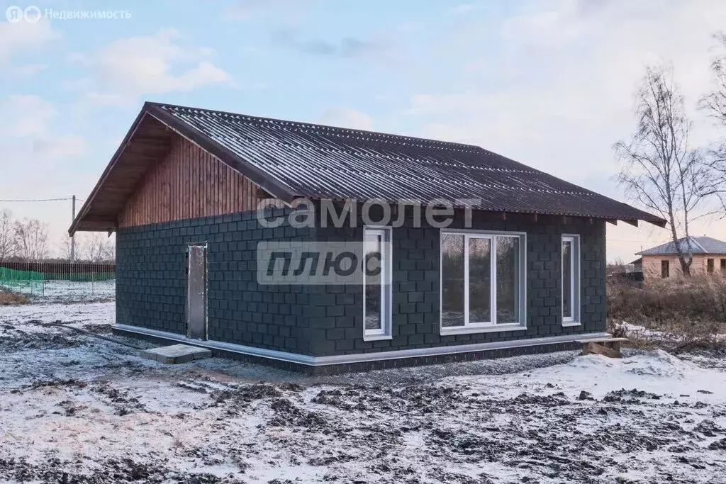 Дом в Томский район, деревня Малая Михайловка, Рабочая улица (80 м) - Фото 2