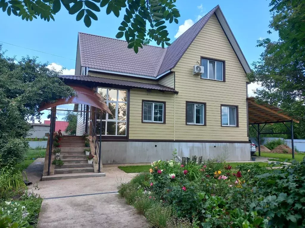 Дом в Башкортостан, Иглинский сельсовет, с. Иглино ул. Глазкова (230 ... - Фото 1